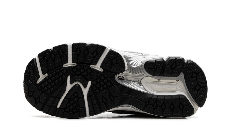 New Balance 1906R White Silver Metallic Black (PS)
