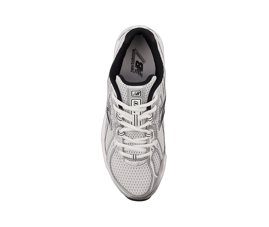 New Balance 740 Grey Black